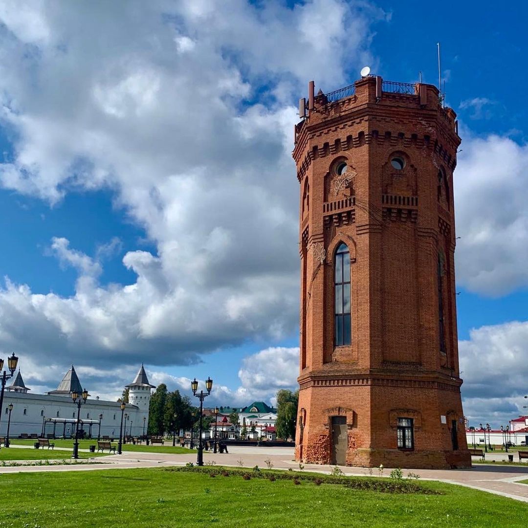 красная площадь в тобольске